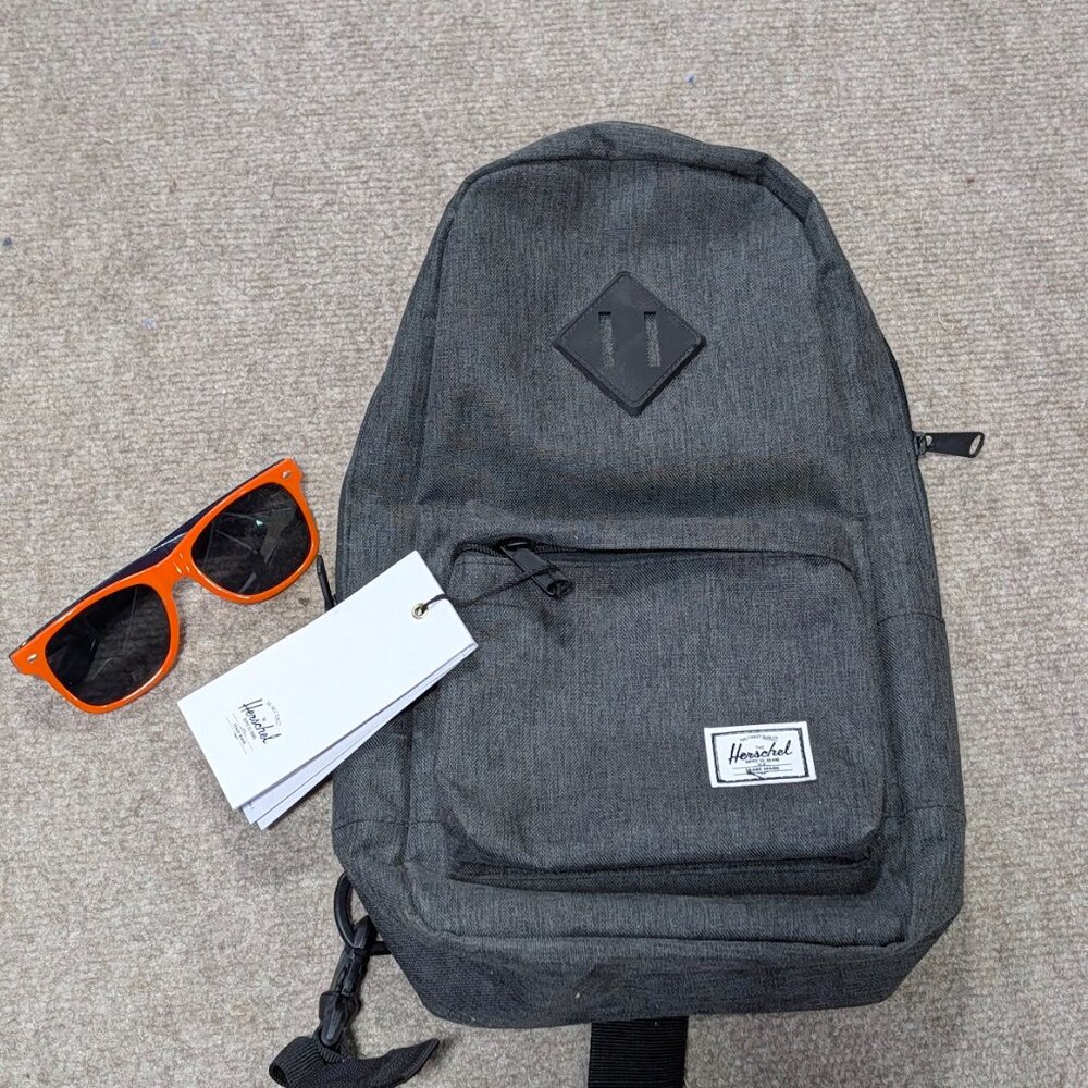 The Herschel Supply Co. Heritage Black Crosshatch Shoulder Bag - Picture 3 of 7